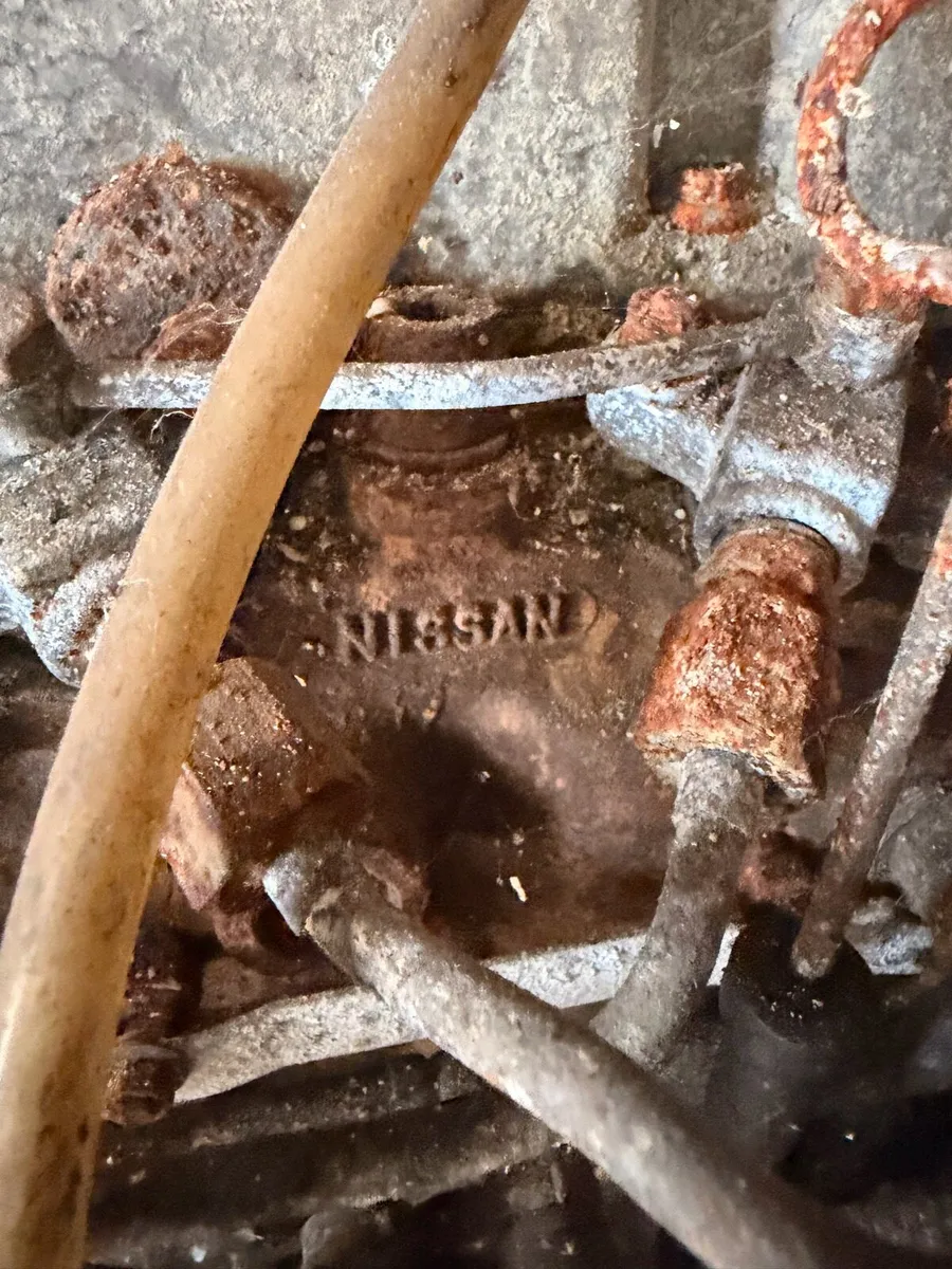 Nissan V570 engine - Image 2