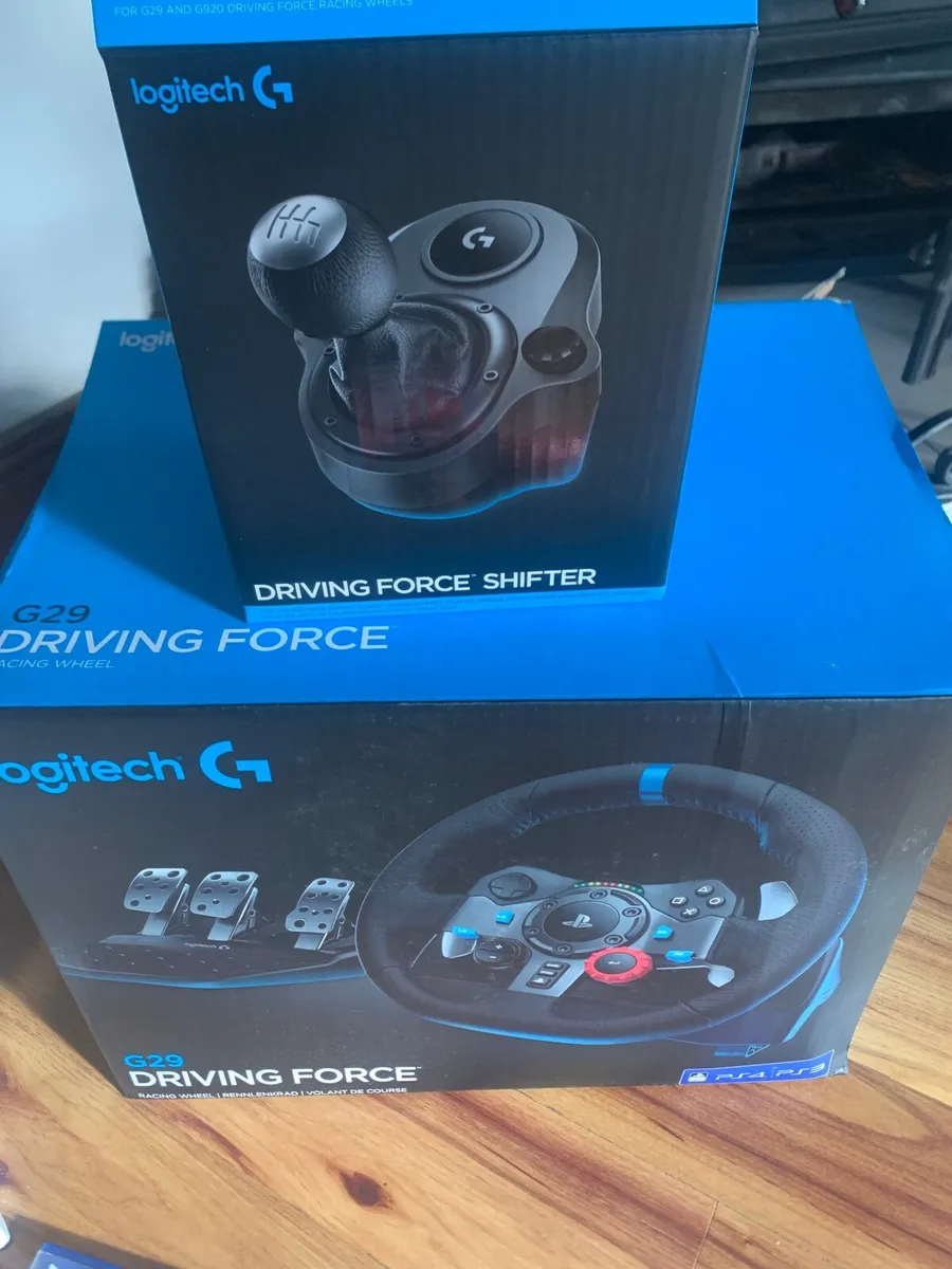 G29 Steering wheel and shifter - Image 1