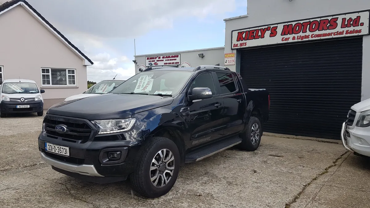 Ford Ranger WILDTRAK 2023 ONE OWNER MINT VAT INVOI - Image 3