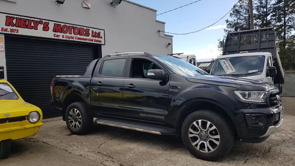 Ford Ranger WILDTRAK 2023 ONE OWNER MINT VAT INVOI - Image 2