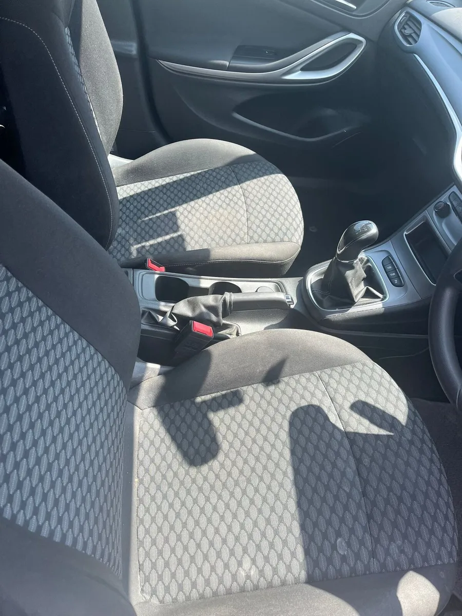 Opel Astra Van Low Milage - Image 2