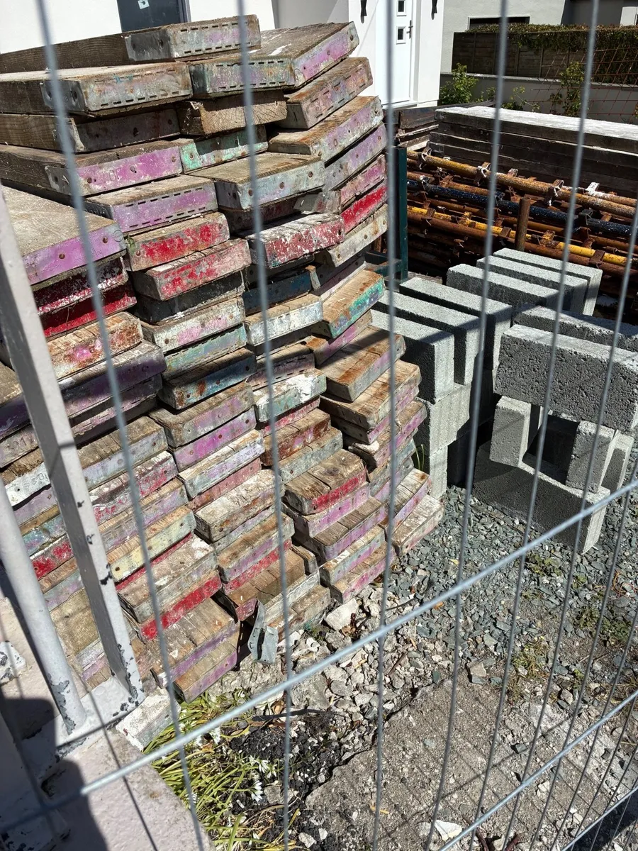 Scaffolding - Image 4