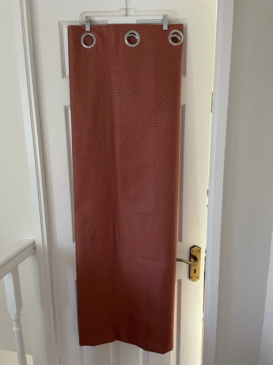 Curtains - Image 1
