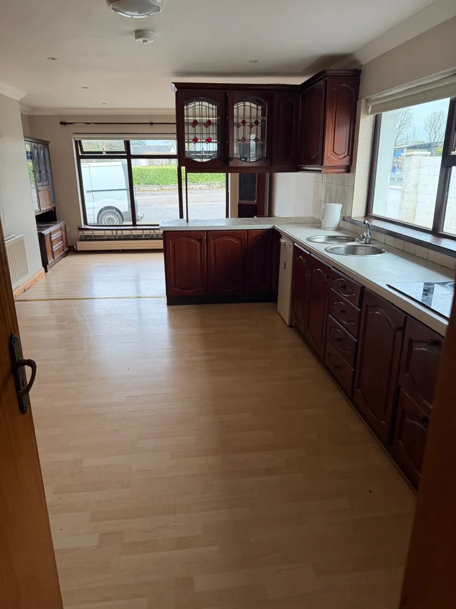 Kitchen - Image 1