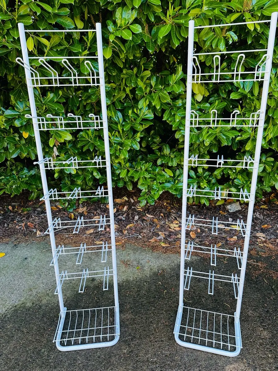 HEAVY DUTY WHITE SHOP DISPLAY STANDS - Image 3