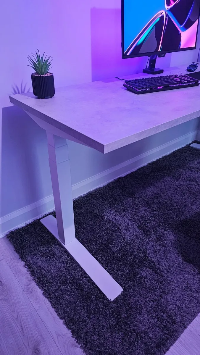 Flexispot E7 PRO White + Ikea Ekbacken Desktop - Image 1