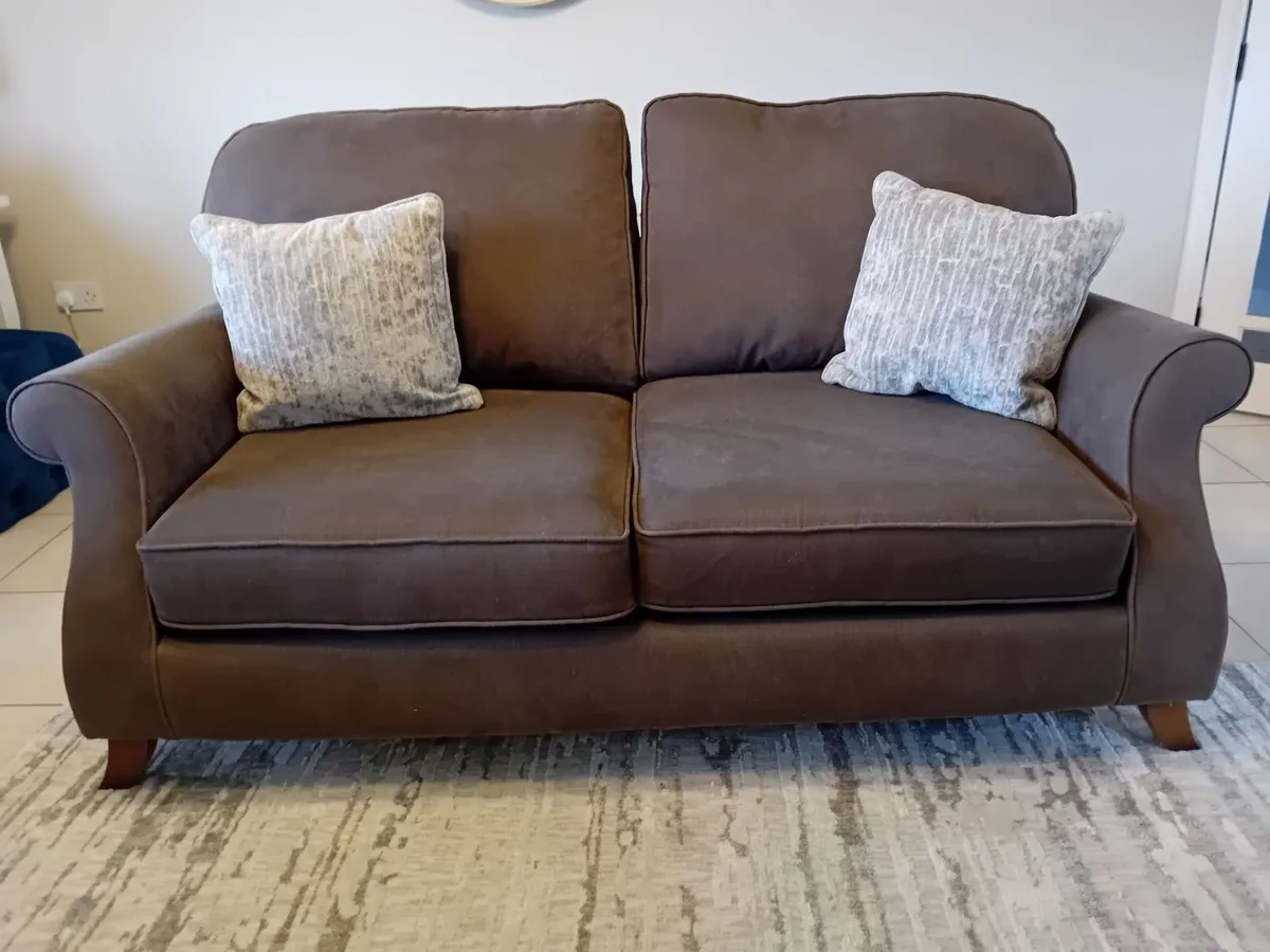 Couch - Image 1