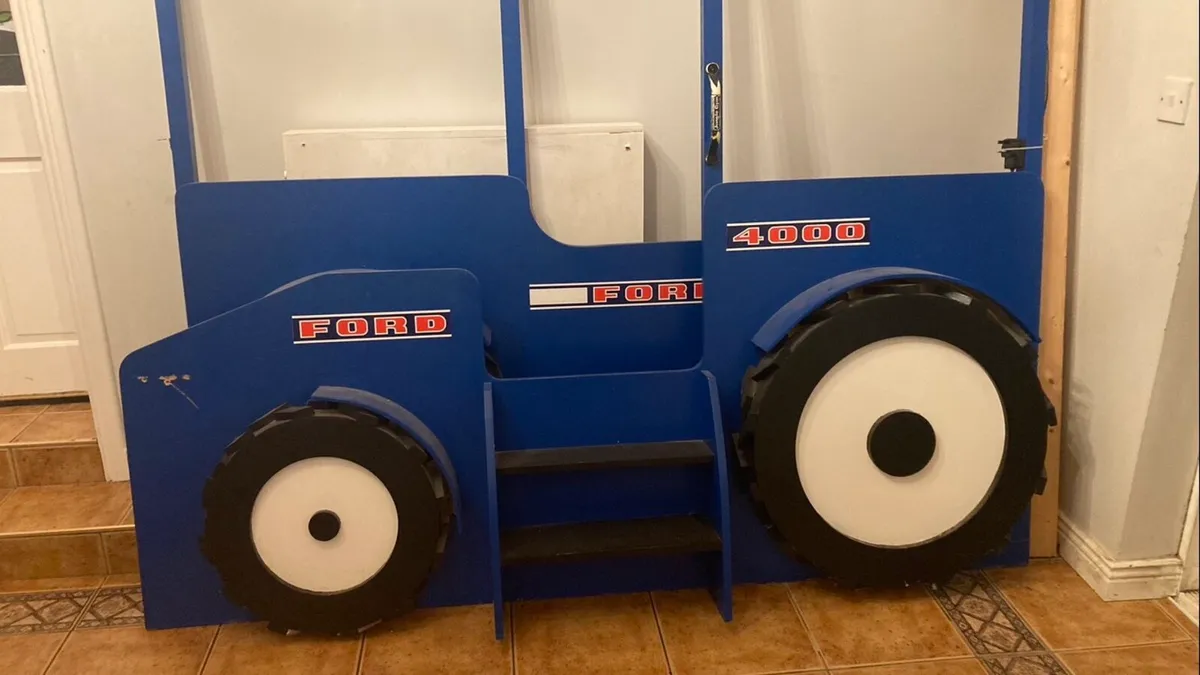 Tractor Frame for Bed - Image 2