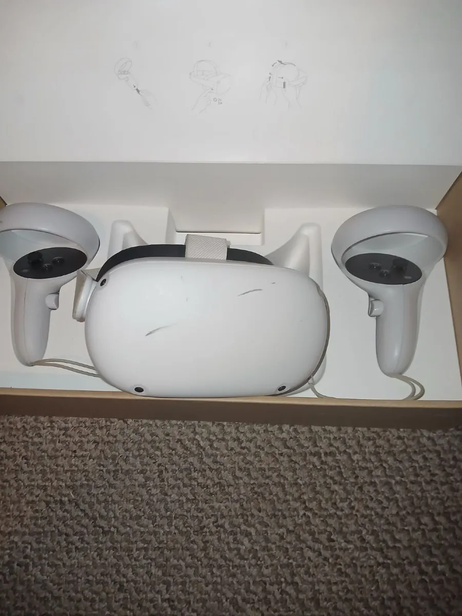 Meta quest  2 vr headset - Image 1