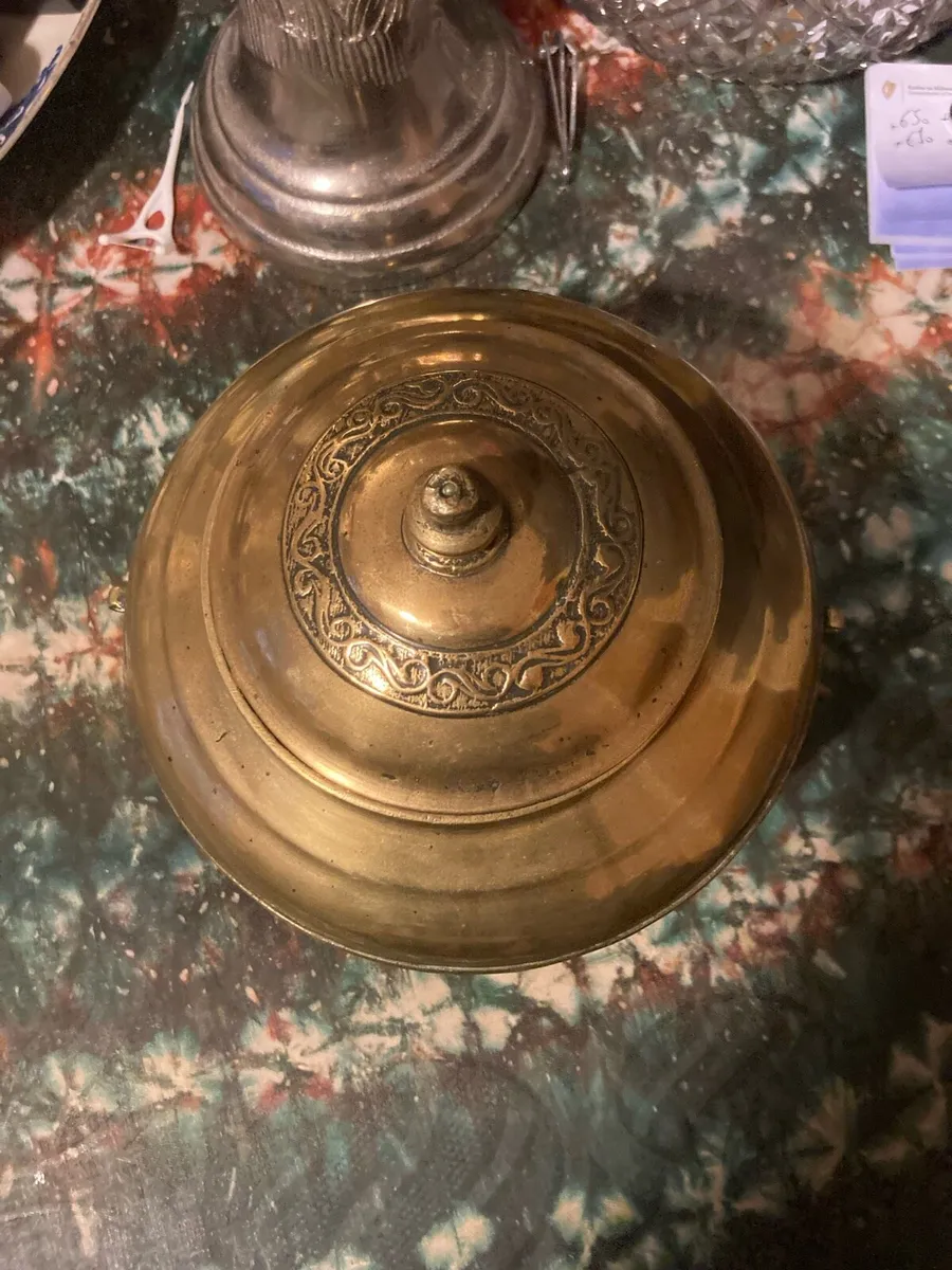 Indonesia brass bowl circa 1910 free postage - Image 2