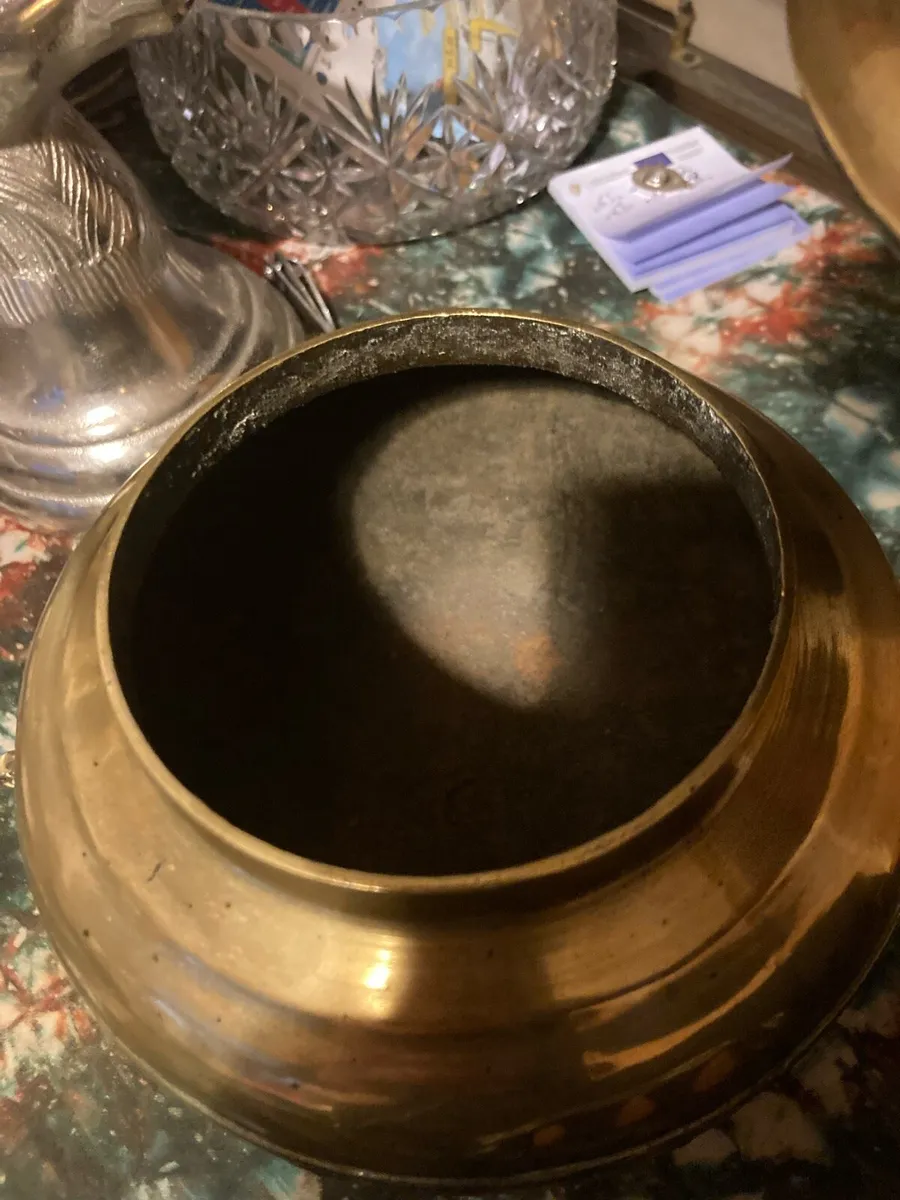 Indonesia brass bowl circa 1910 free postage - Image 3