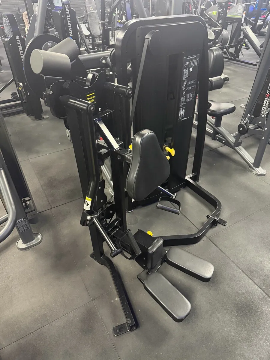Cybex kneeling side lateral - Image 1
