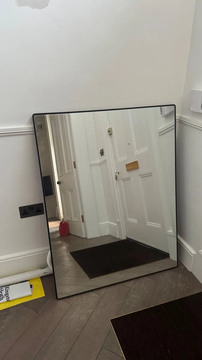 Mirror - Image 1