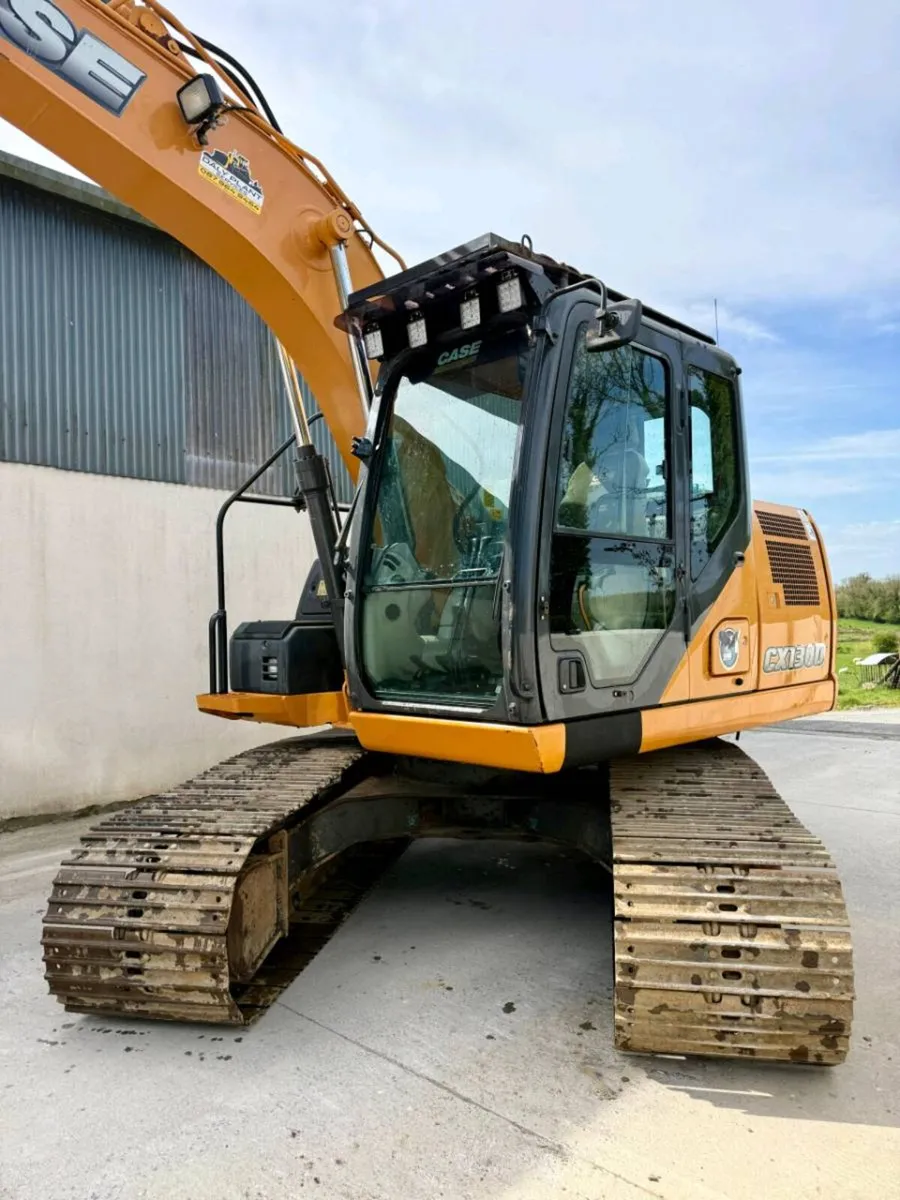 Excavator - Image 1