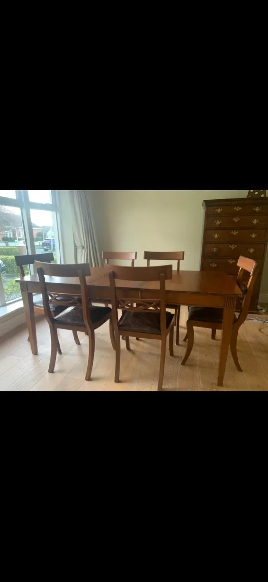 Dining Table and Chairs - Image 3