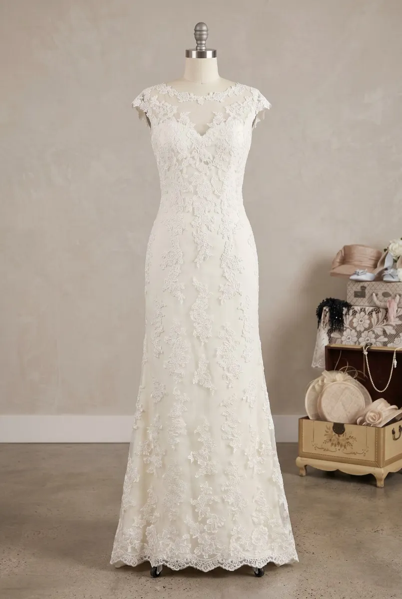 Wedding dress - Image 1