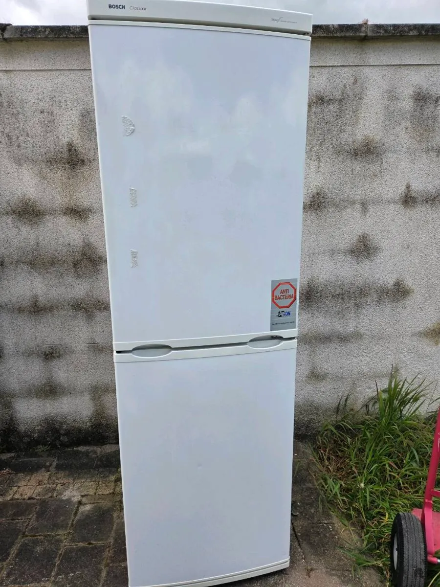Fridge freezer