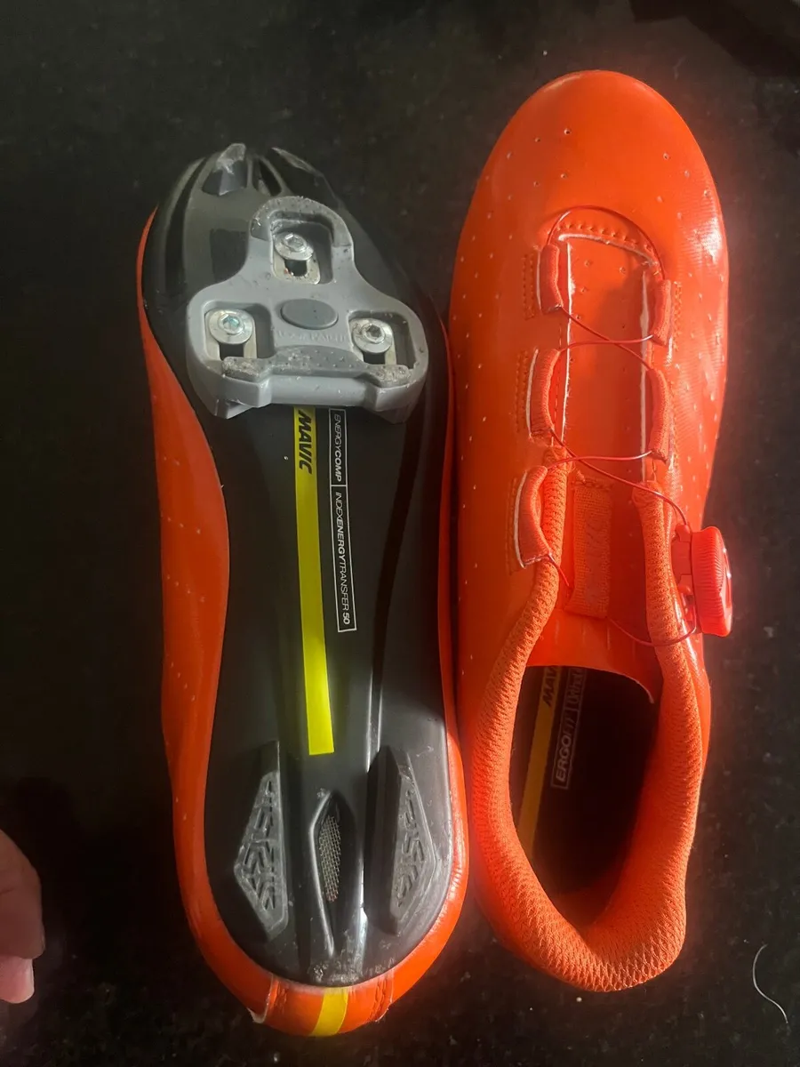 Cycling shoes - Image 2