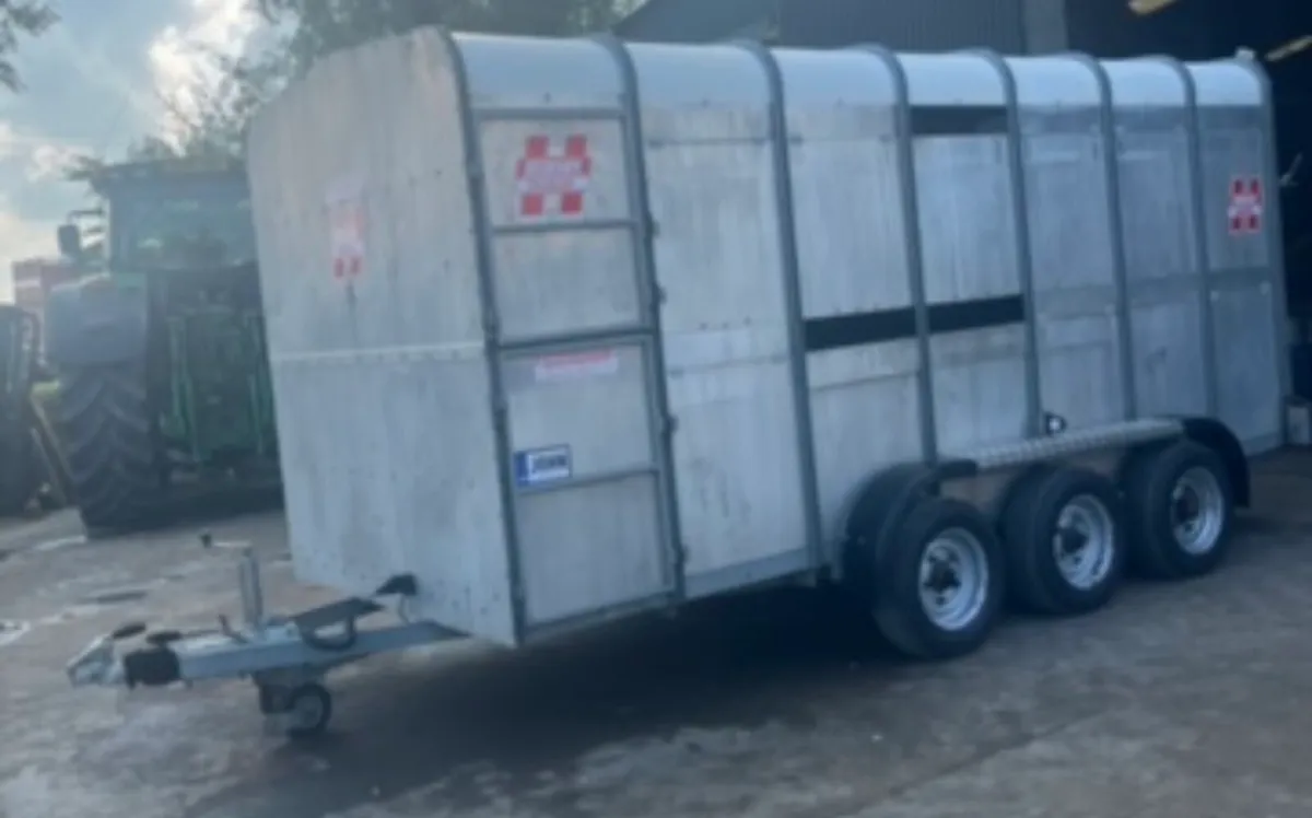Clearance Machinery auction - Image 4