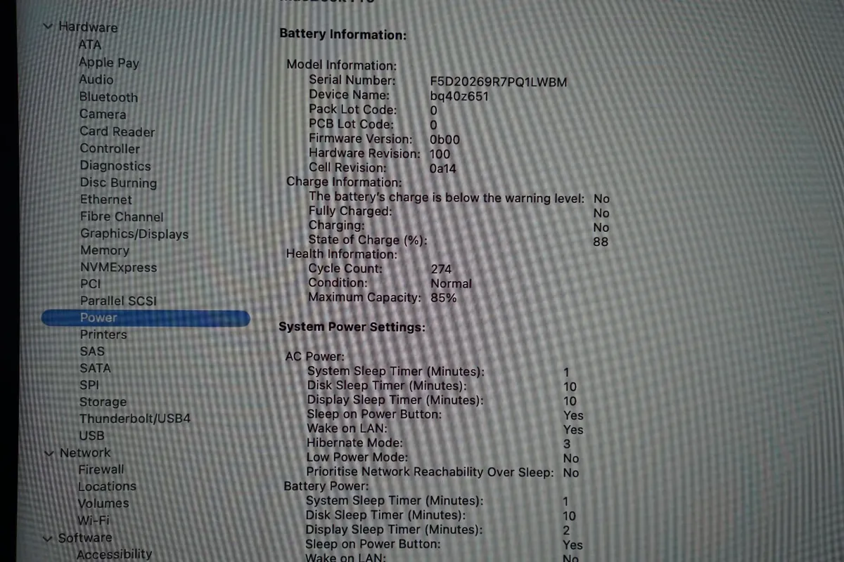 MacBook Pro 16" 2021 M1 Pro | 16GB | 512GB - Image 3