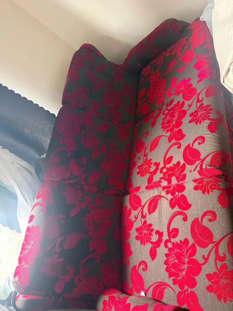 3 Seater Sofa + 2 Armchairs - Image 4