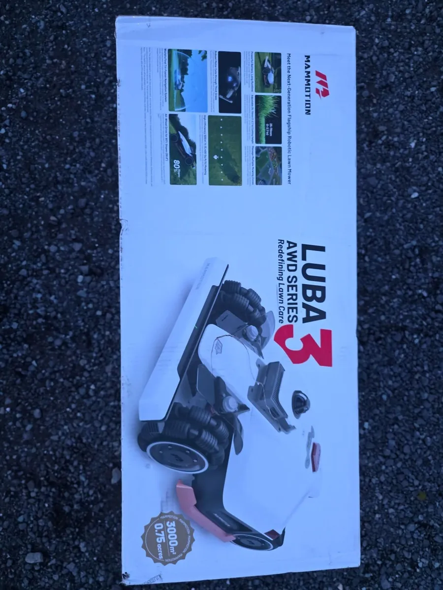 MAMMOTION LUBA 3 AWD 3000m2 - Image 3