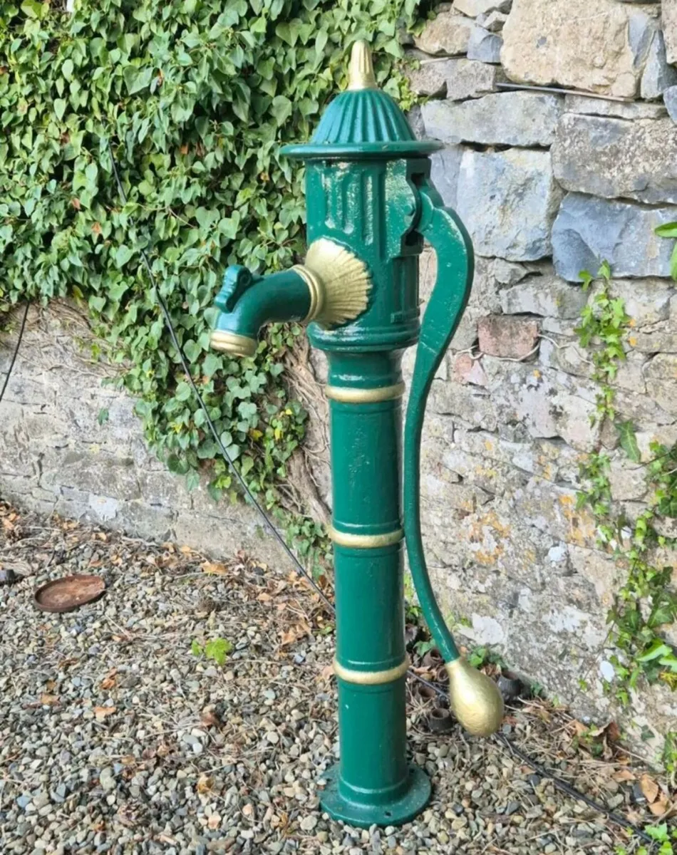 Water  fountain - Image 1