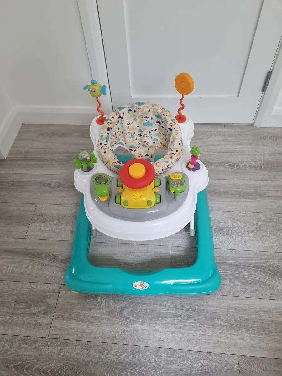 Baby walker - Image 1