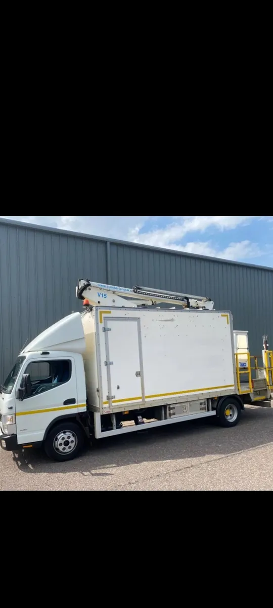 Lorry with Cherry Picker - Image 1