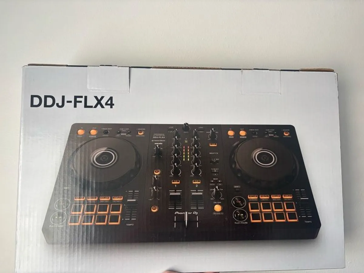 Pioneer DDJ FLX-4, Speakers & Headphone Starter Kit - Image 4