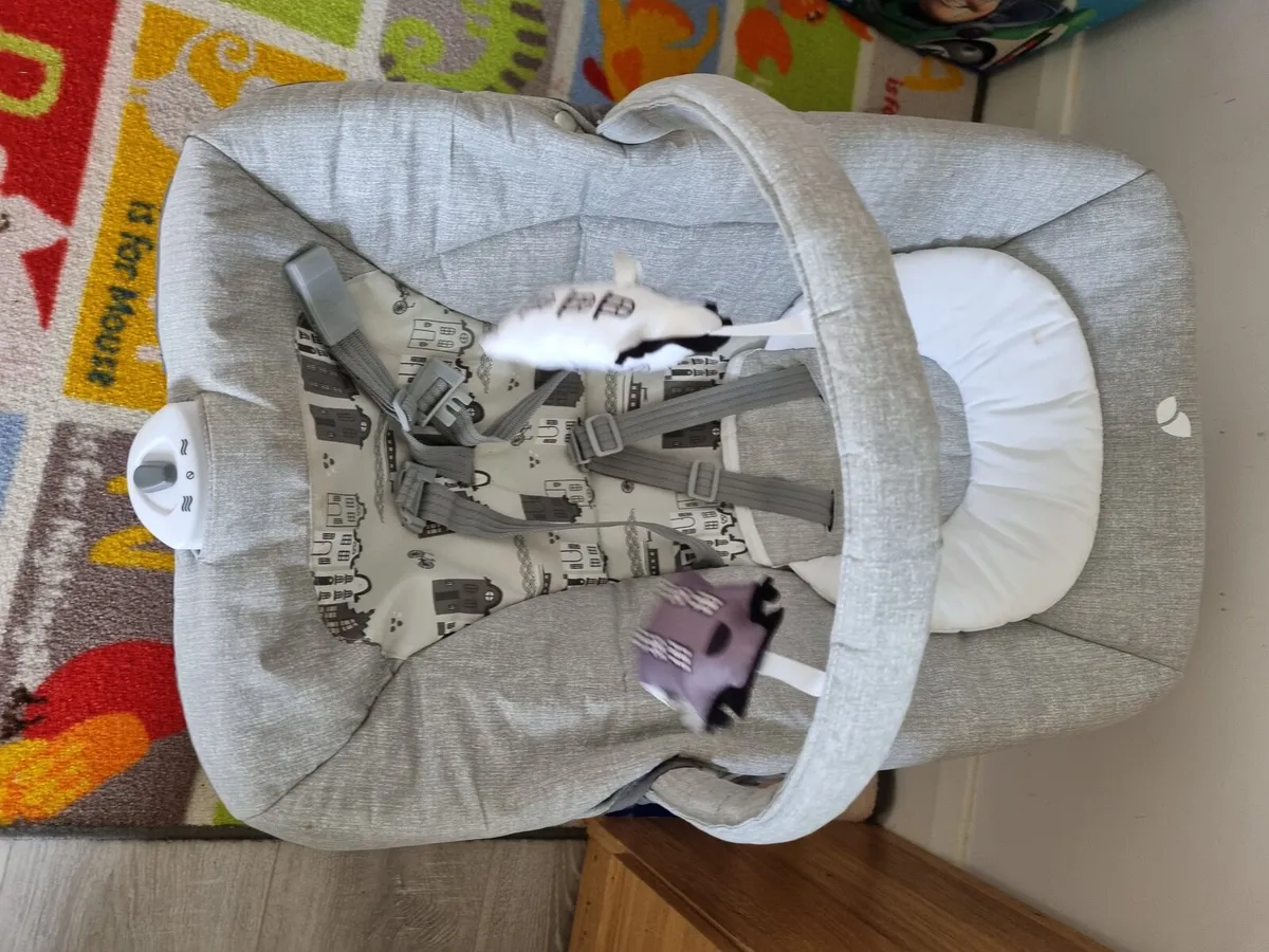 Baby swing - Image 2
