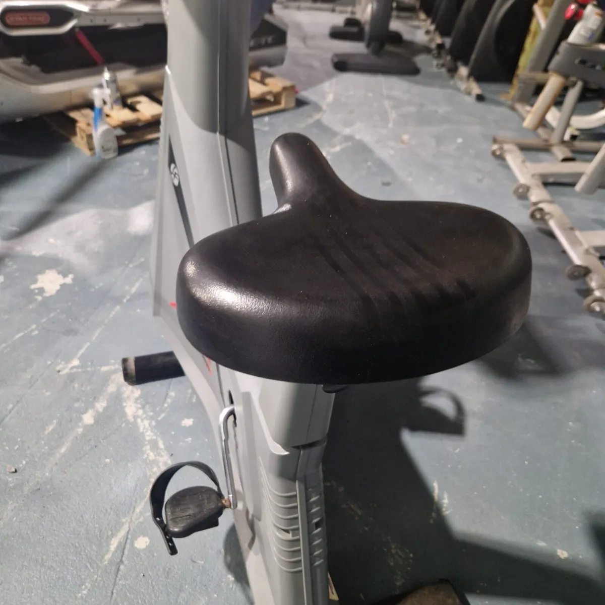 ⭐️Warehouse CLEARENCE life fitness bikes - Image 2
