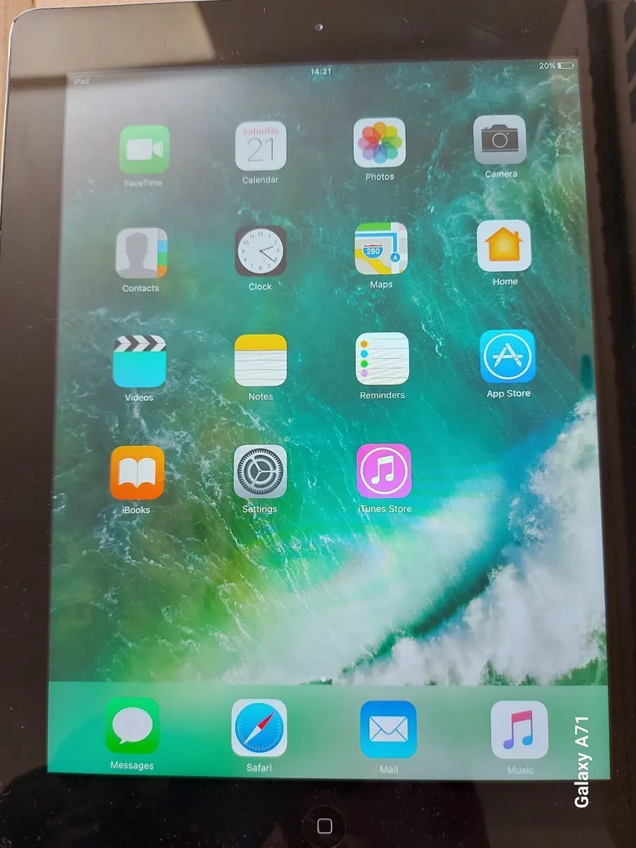 Apple Ipad 4th Generation, 16GB, and Preloaded wit - Image 2