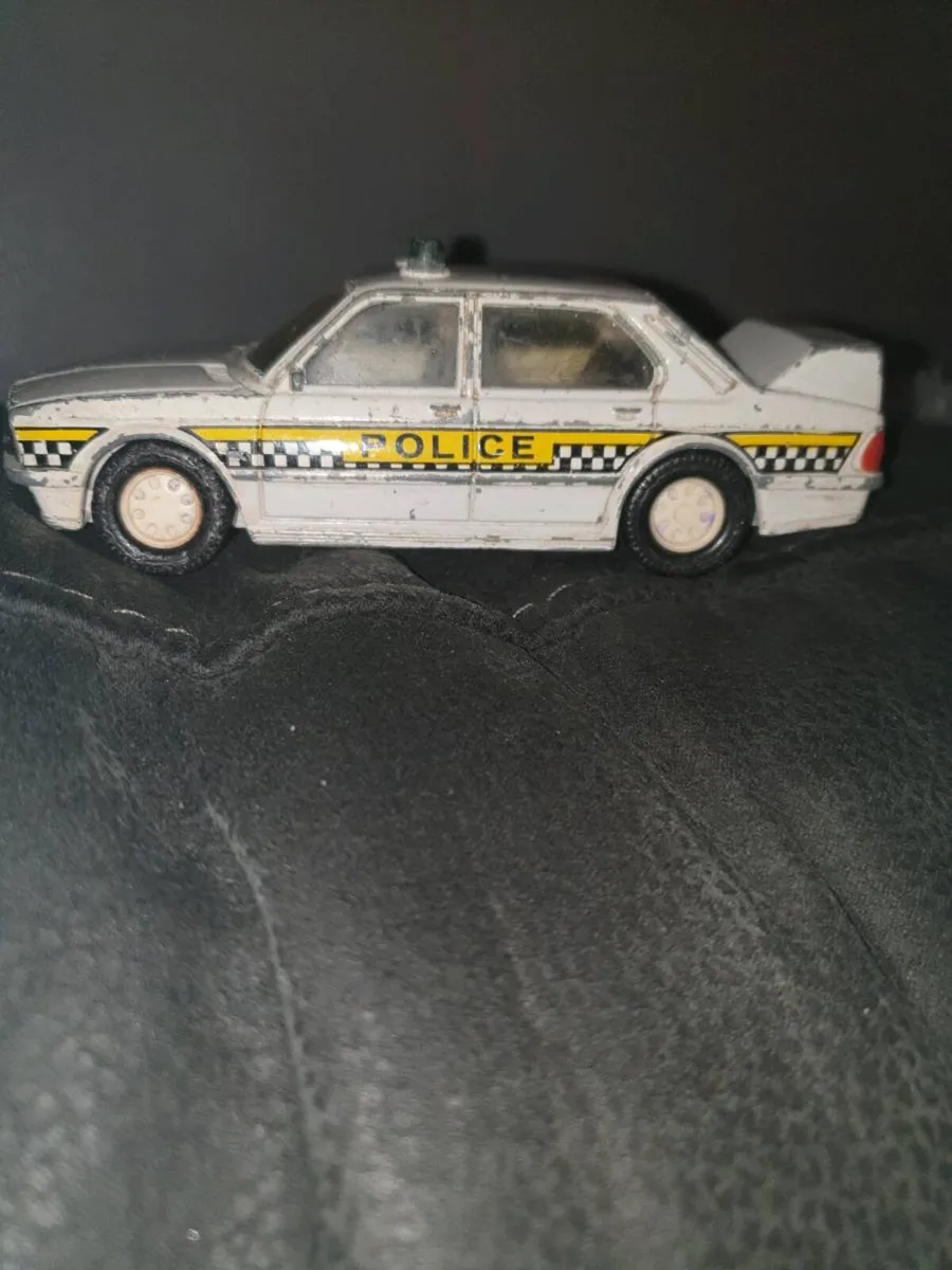 RARE MATCHBOX BMW 5 SERIES POLICE MODEL 1988 - Image 1