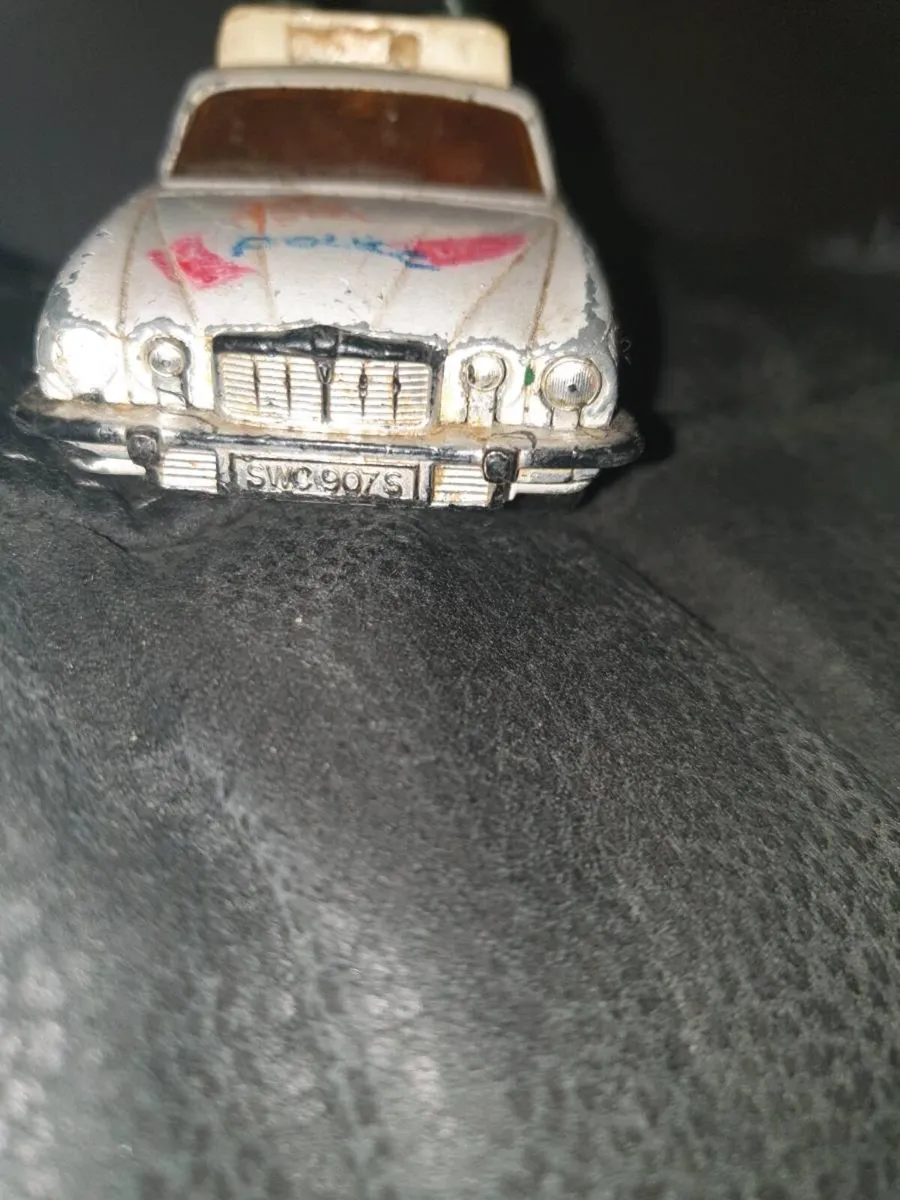 RARE MATCHBOX 1978 JAGUAR XJ12 POLICE MODEL - Image 3