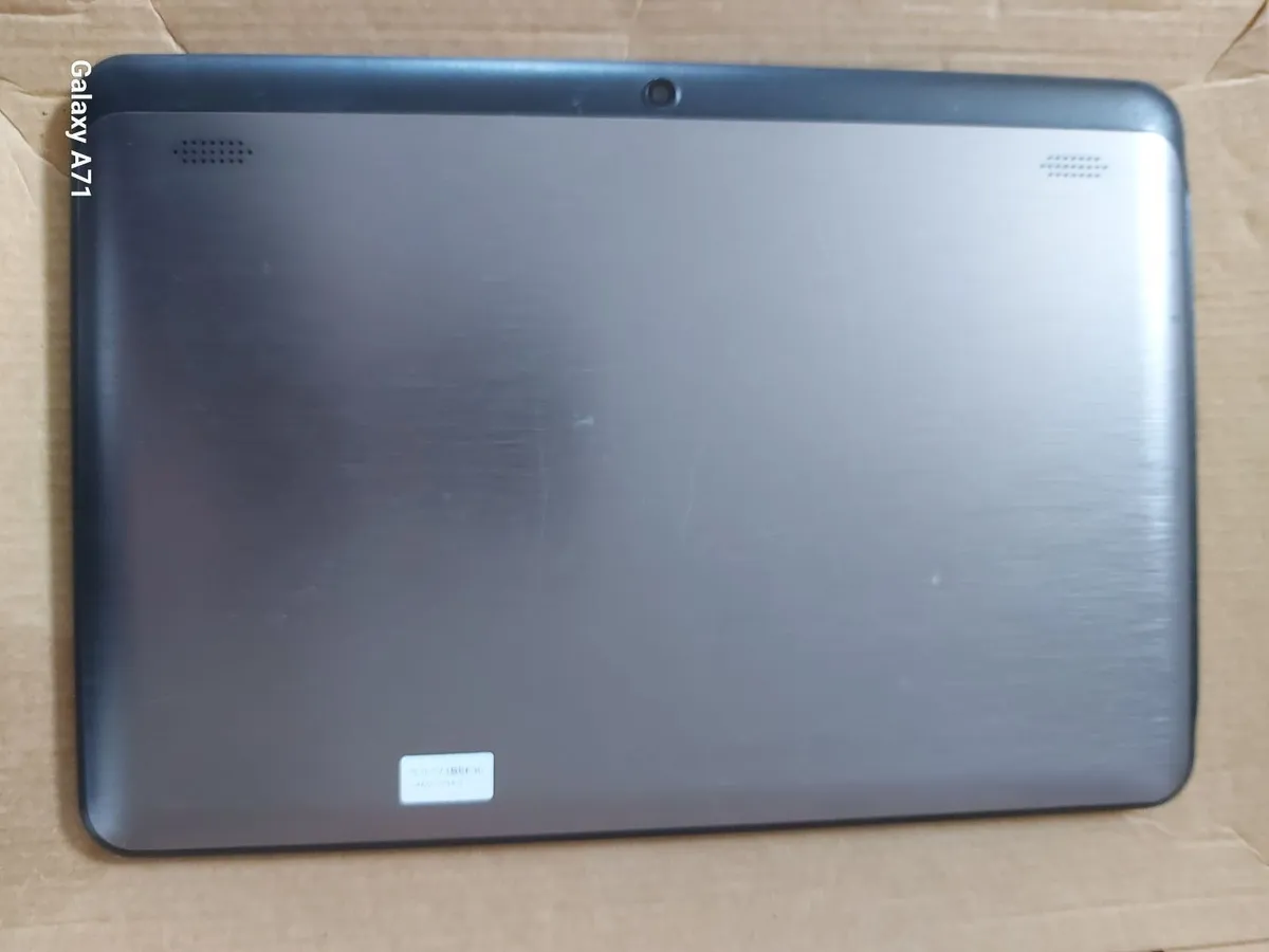 HANNSPREE Hannspad 10.1 inch Tablet, Model HSG1279 - Image 3