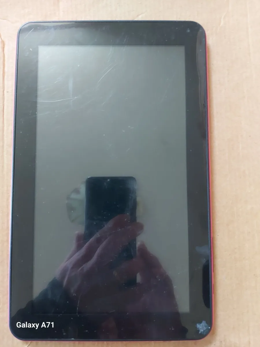 Tablet PC 10.1 inch Model V90, Quadcore-A33, - Image 2