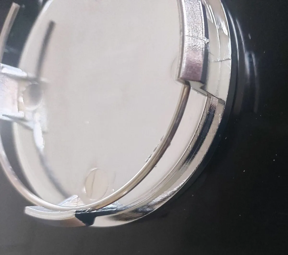 Hard to get 75mm VW Centre Caps - FREE POST - Image 2