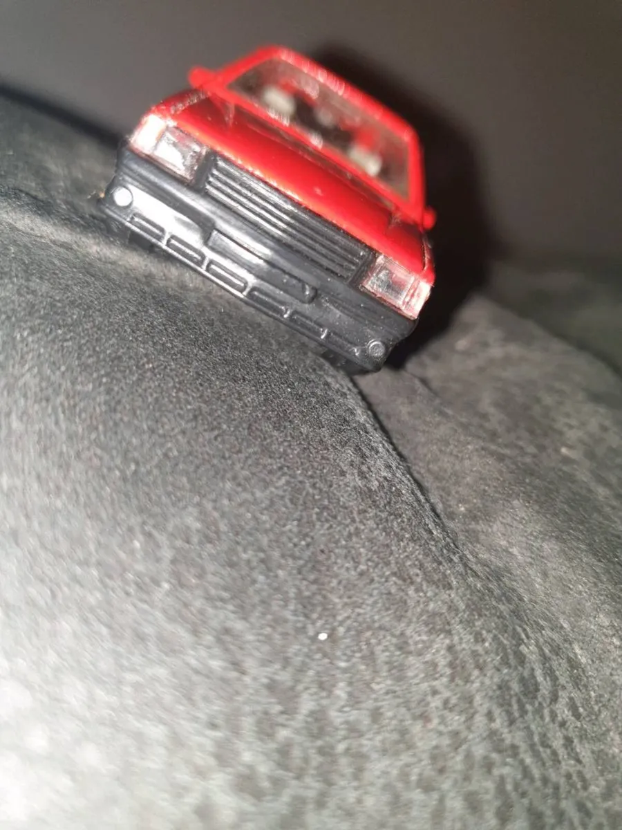 RARE CORGI DIE.CAST VAUXHALL NOVA - Image 3