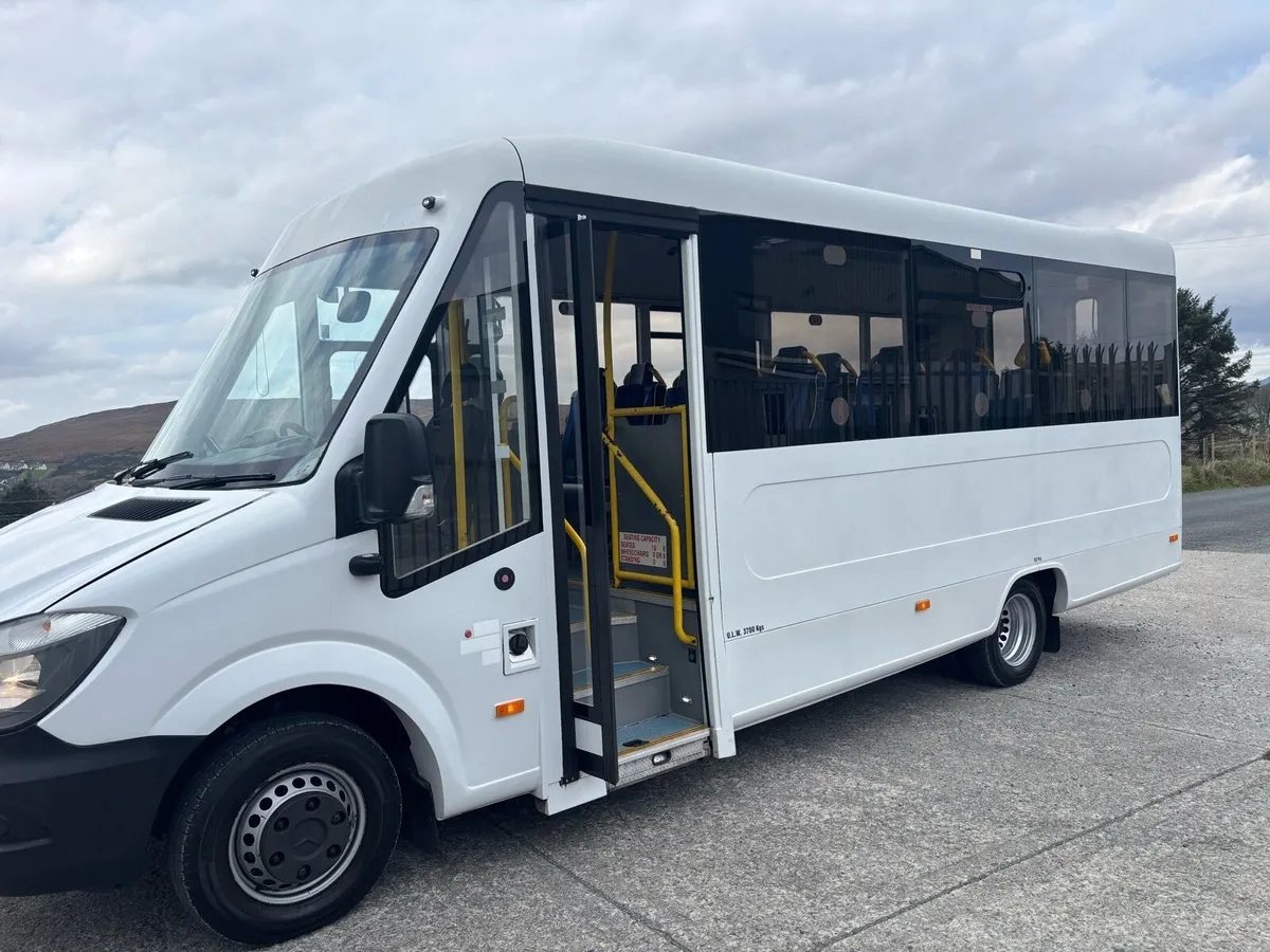 ** 2015 Mercedes Treka 24 seater ** - Image 3