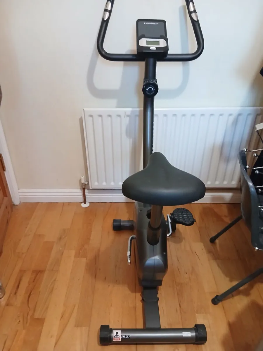 EXERCISE BIKE - Image 2