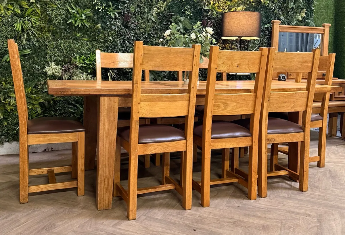 Large Extending oak kitchen table & 8 chairs - Image 2