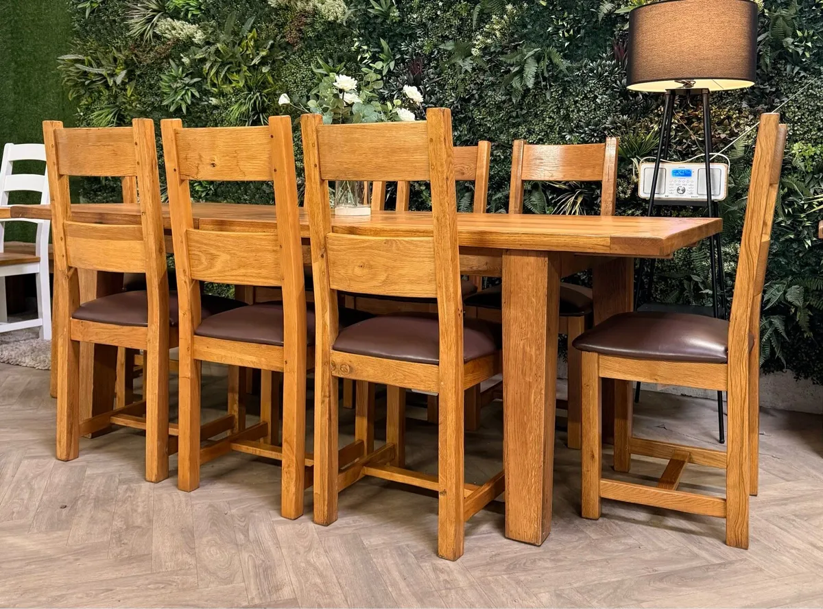 Large Extending oak kitchen table & 8 chairs - Image 3