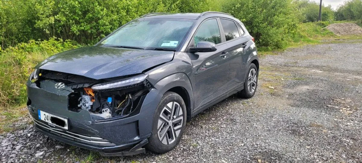 Hyundai Kona EV, airbag OK, only 78 km - Image 3