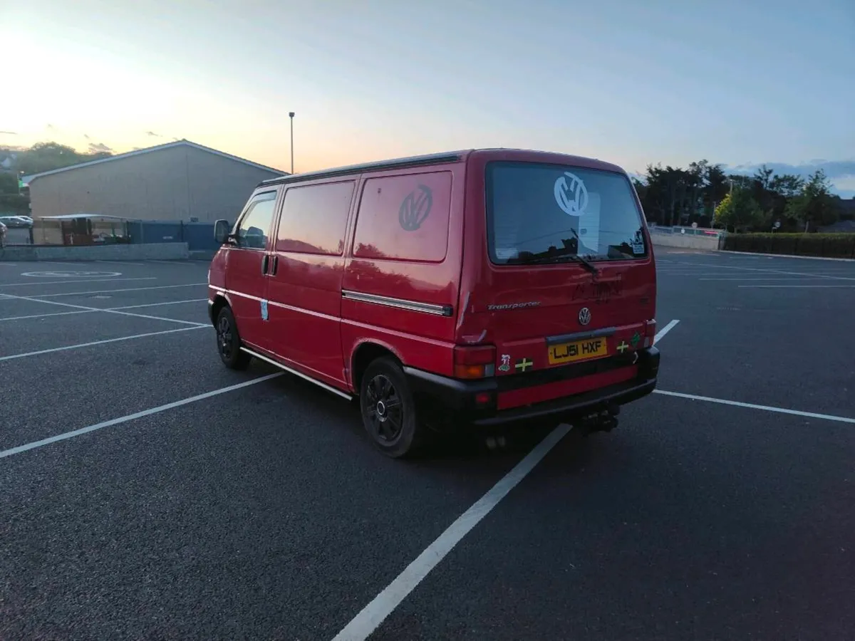 Vw Transporter camper van - Image 3