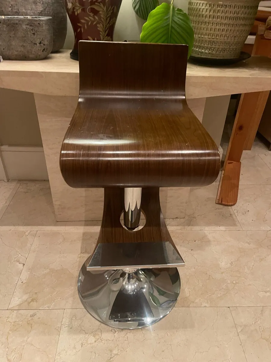Stunning Tall Kitchen Island Breakfast Bar Stool - Image 2