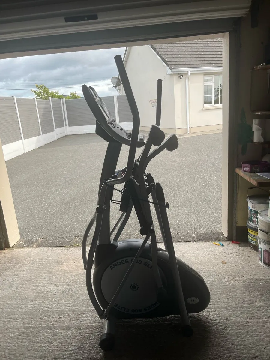 Cross trainer - Image 4