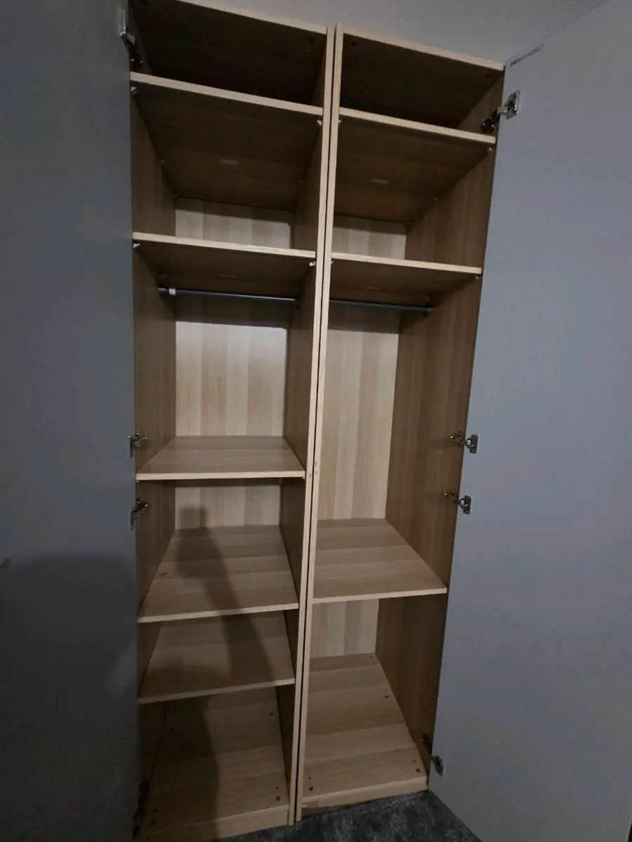 Wardrobe - Image 4