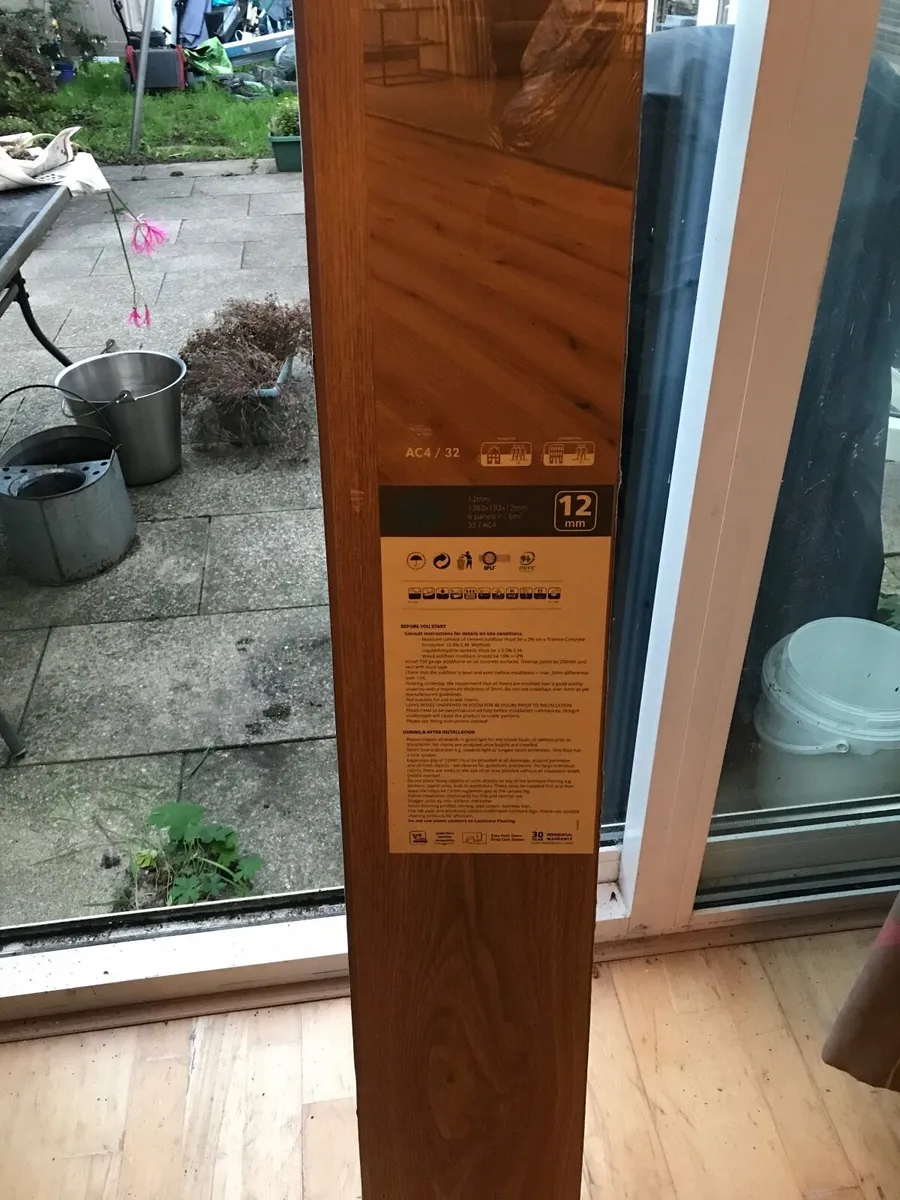 Wood flooring - Image 3