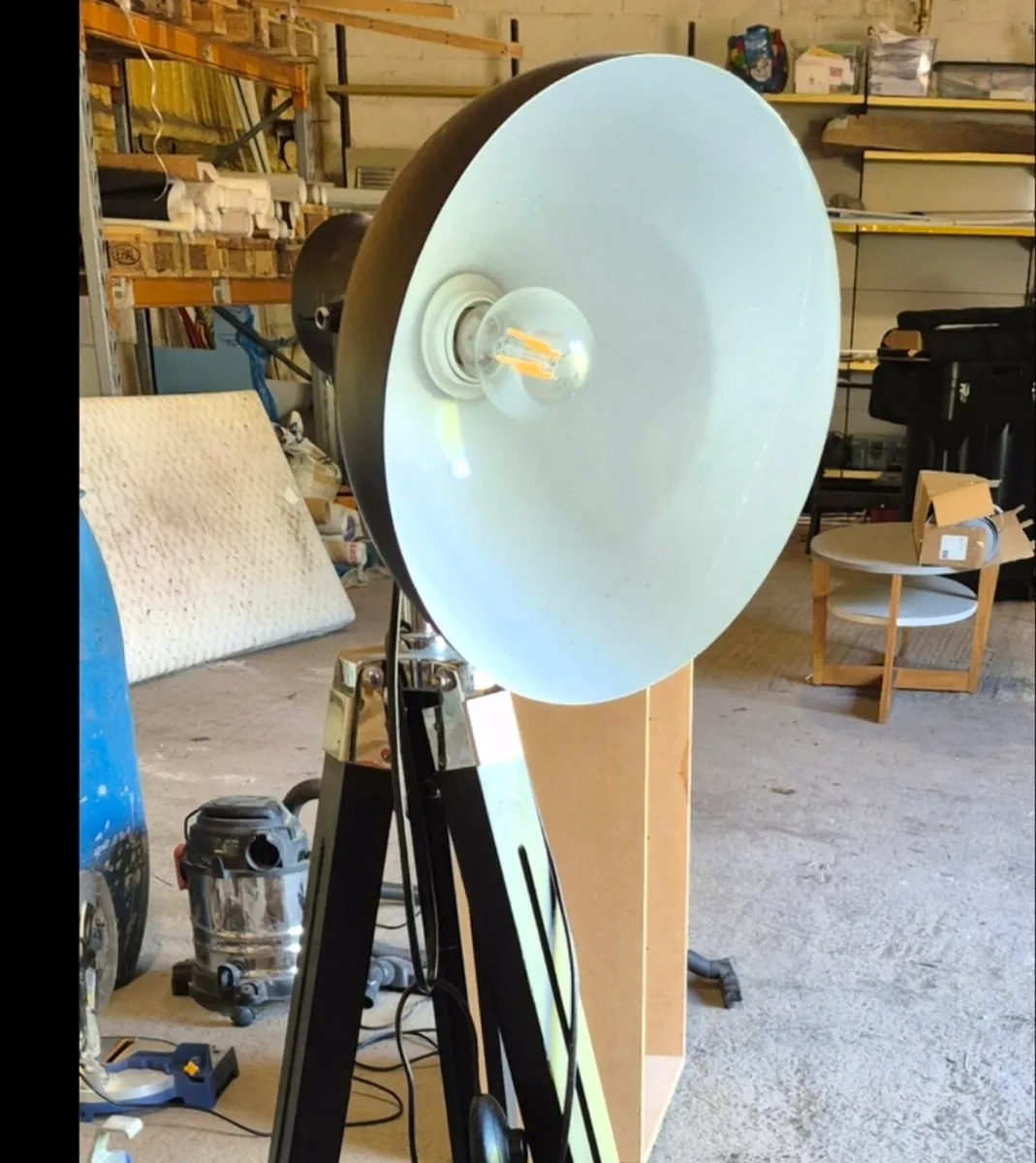 Modern Tripod Floor Lamp - Image 1